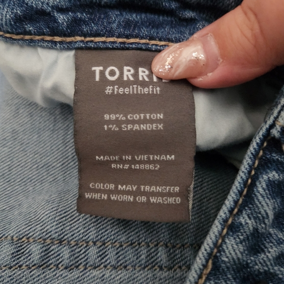 Torrid- High Rise Straight Jeans - Picture 7 of 7